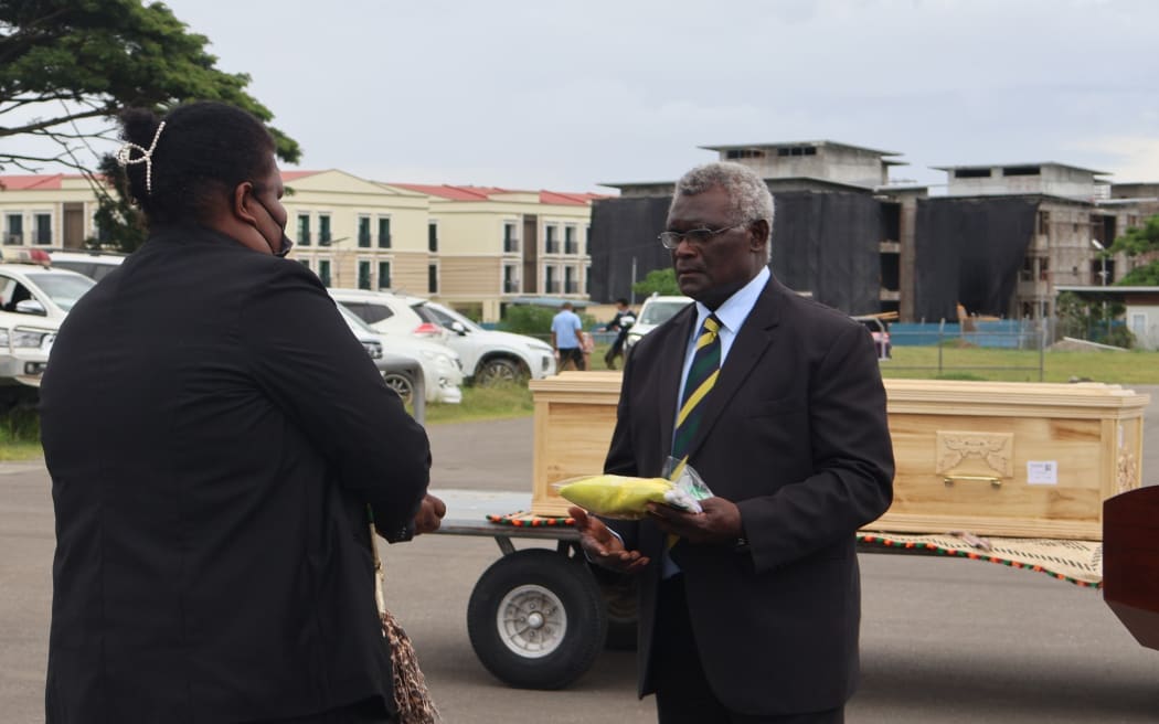 A delegation led by Prime Minister Manasseh Sogavare was at the airport to receive the casket of Solomon Islands Ambassador to China, John Moffat Fugui, who died in Beijing on December 22.