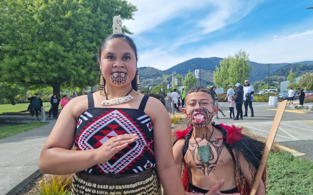 Hevani Ola Toupili, 11 and Te Kahu Kopua Sergent, 12 from Kāiti School in Te Tairawhiti.