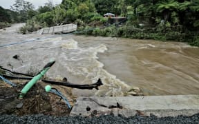 Mill Flat road bridge