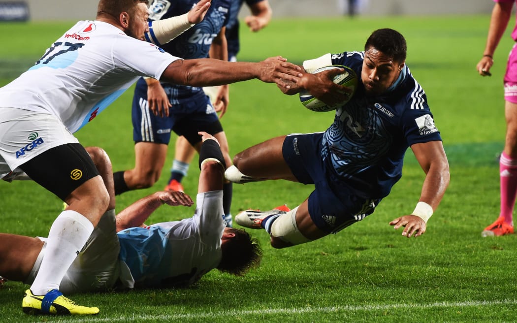 Blues player George Moala scores against the Bulls 2015.