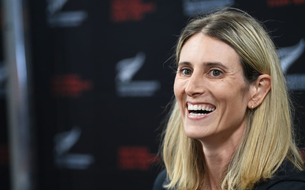 New Zealand canoeist Luuka Jones, 2021