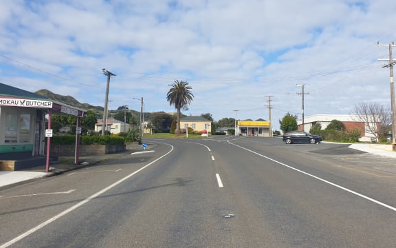 Mōkau has a permanent population of about 120.