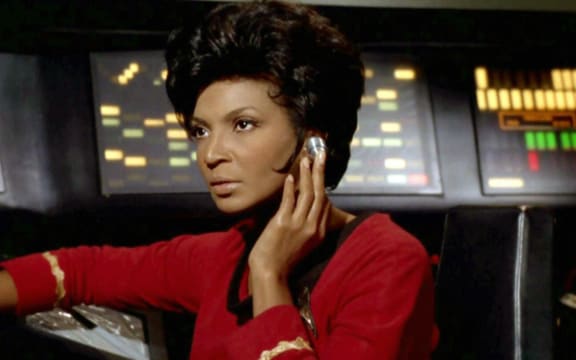 star trek
Plato's Stepchildren 
serie tv 
1968
cree par Gene roddenberry
Nichelle Nichols.
COLLECTION CHRISTOPHEL © Paramount Television