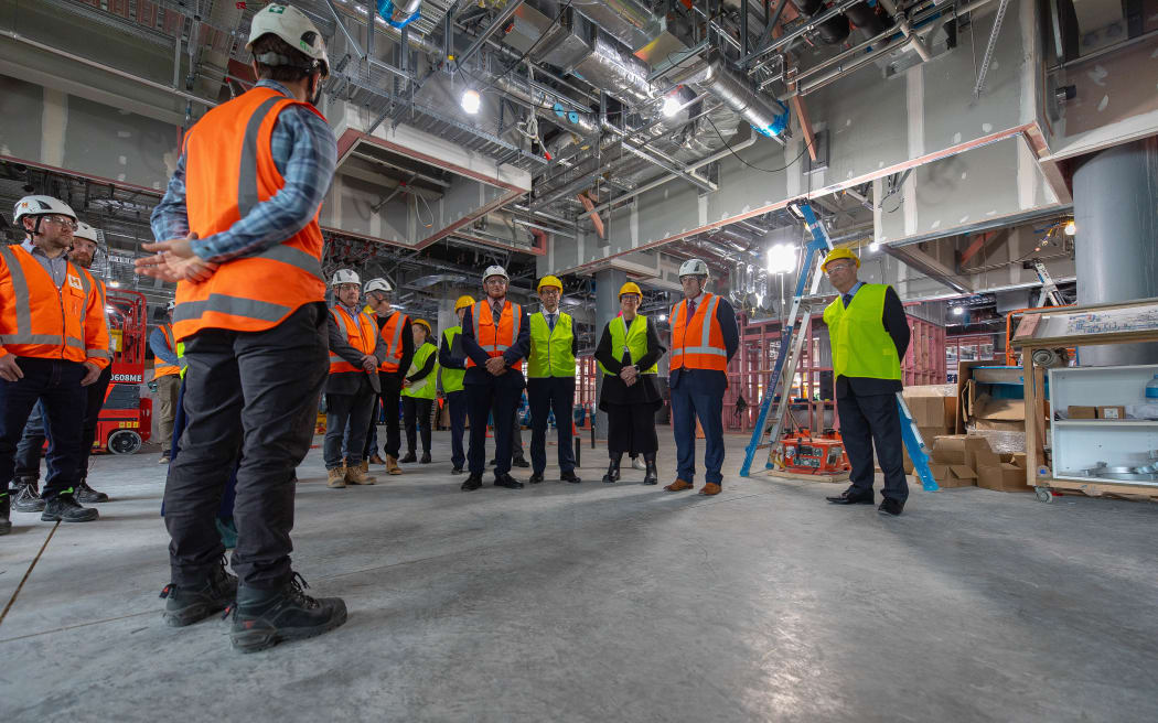 Reti & Bishop Visit to PHF Science and science platform announcement