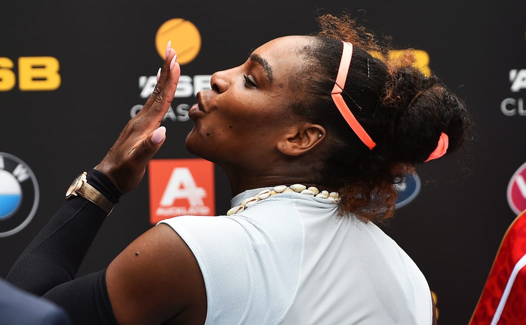 Serena Williams blows a kiss to the crowd following her 1st round win at the ASB Classic.