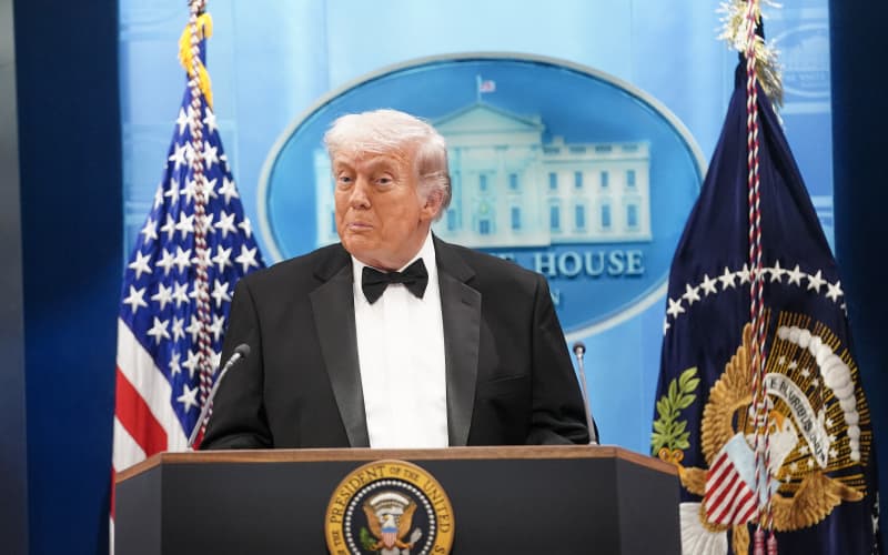 US President Donald Trump evacuated as shooter opens fire at Washington ...