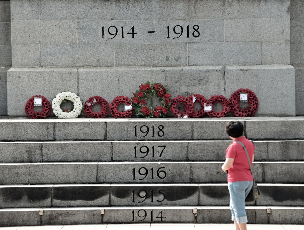 In Singapore, wreaths were placed on the Cenotaph, built in memory of the British soldiers who gave their lives in World War I.