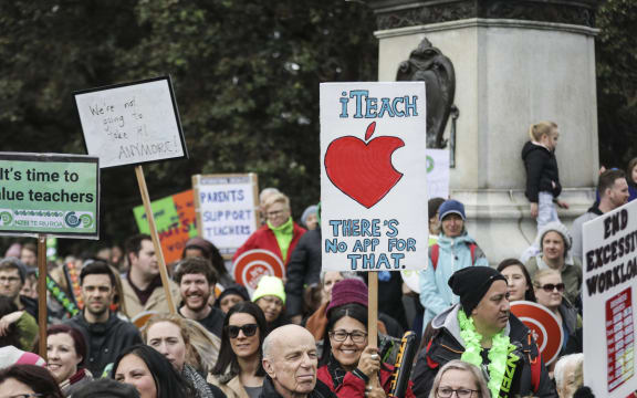 Teachers strike in Wellignton