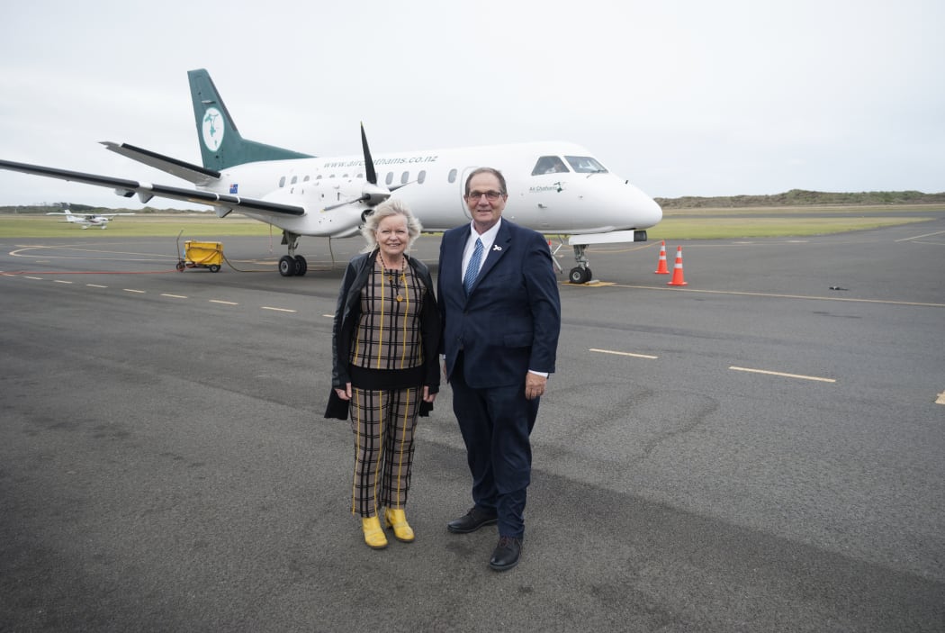 Whanganui mayor Annette Main and MP Chester Borrows.