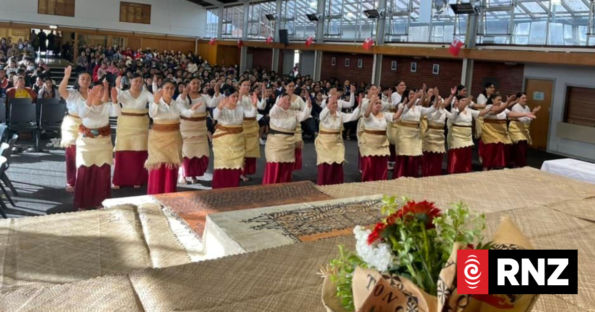 Tongan Language Week helping empower Tongan youth | RNZ News