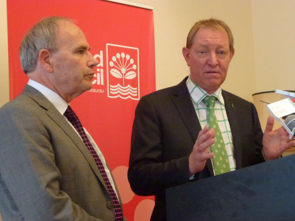 Auckland Mayor Len Brown and Housing Minister Nick Smith.