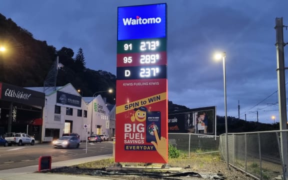 Waitomo fuel petrol station in Thorndon, Wellington, on 15 March, after the government cut the fuel tax by 25 cents a litre.