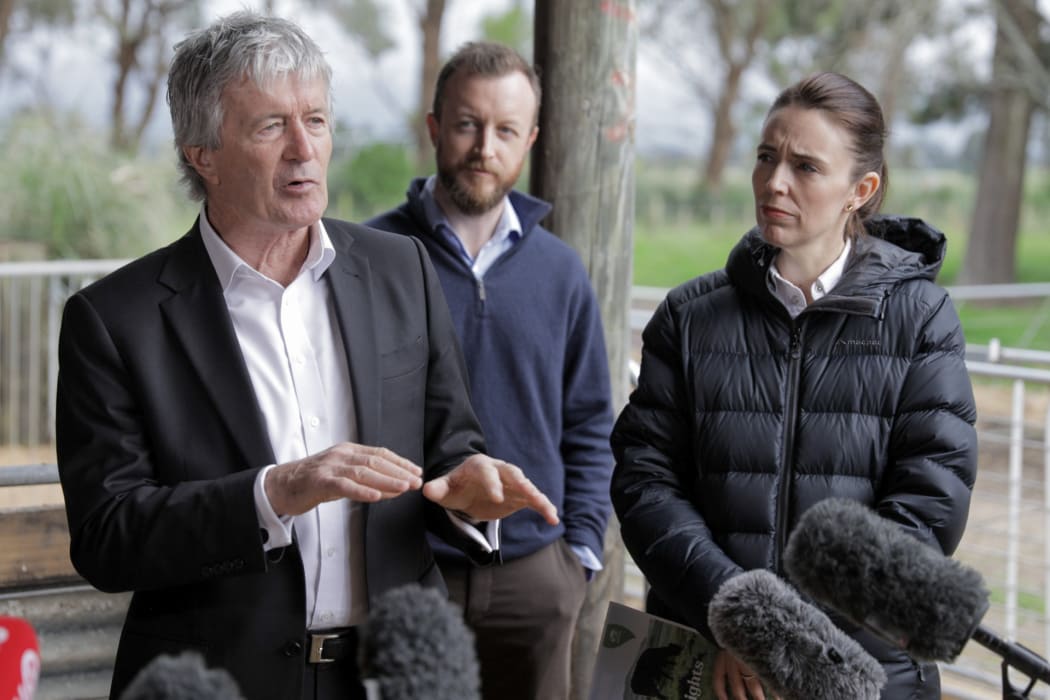 Agriculture Minister Damien O'Connor, with Emergency Management Minister Kieran McAnulty and Prime Minister Jacinda Ardern at the release of the government's farm emission pricing proposals on 11 October 2022.