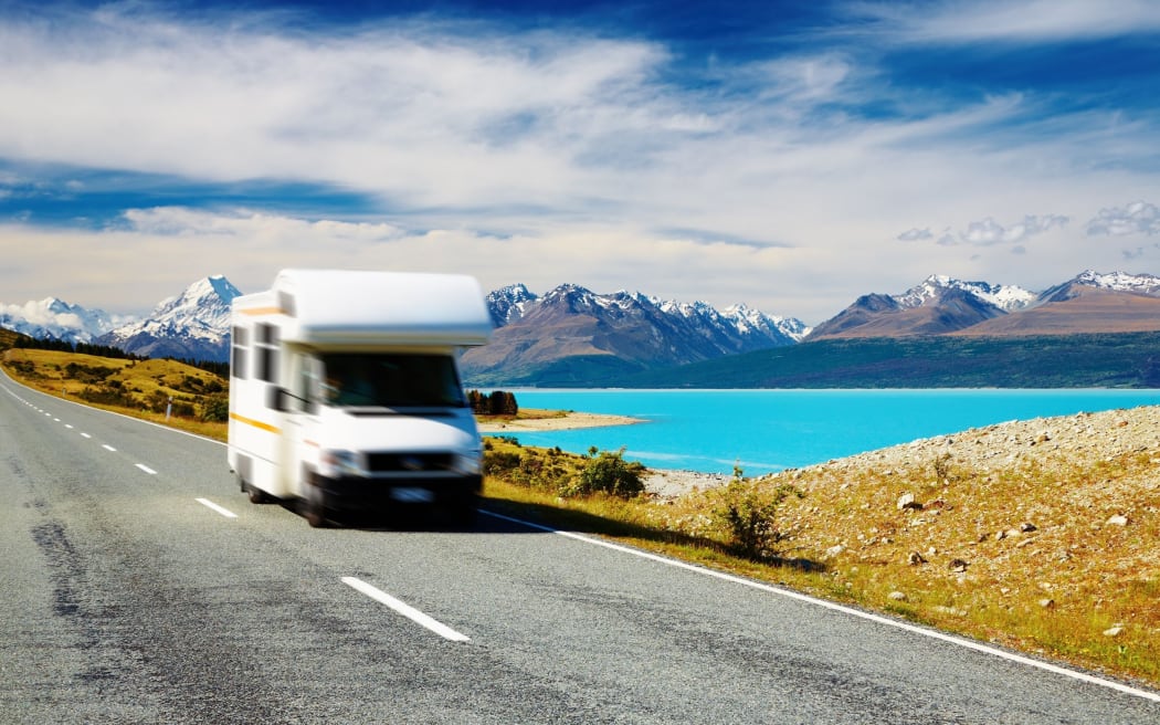 NZ firms face uncertain wait after STA Travel ceases trading RNZ
