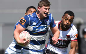 Dalton Papali'i on the burst for Auckland.