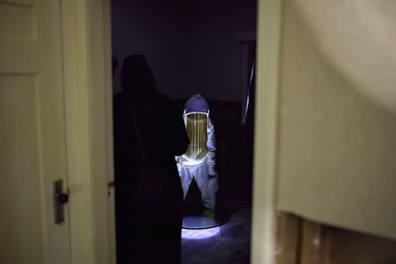 Simon Endres First Person (Hard-Boiled).