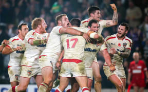 England v New Zealand, 1st Test - KC Stadium, Hull, England - England's Sean O'Loughlin celebrates a try with team-mates.
Copyright photo: Alex Whitehead / www.photosport.nz
