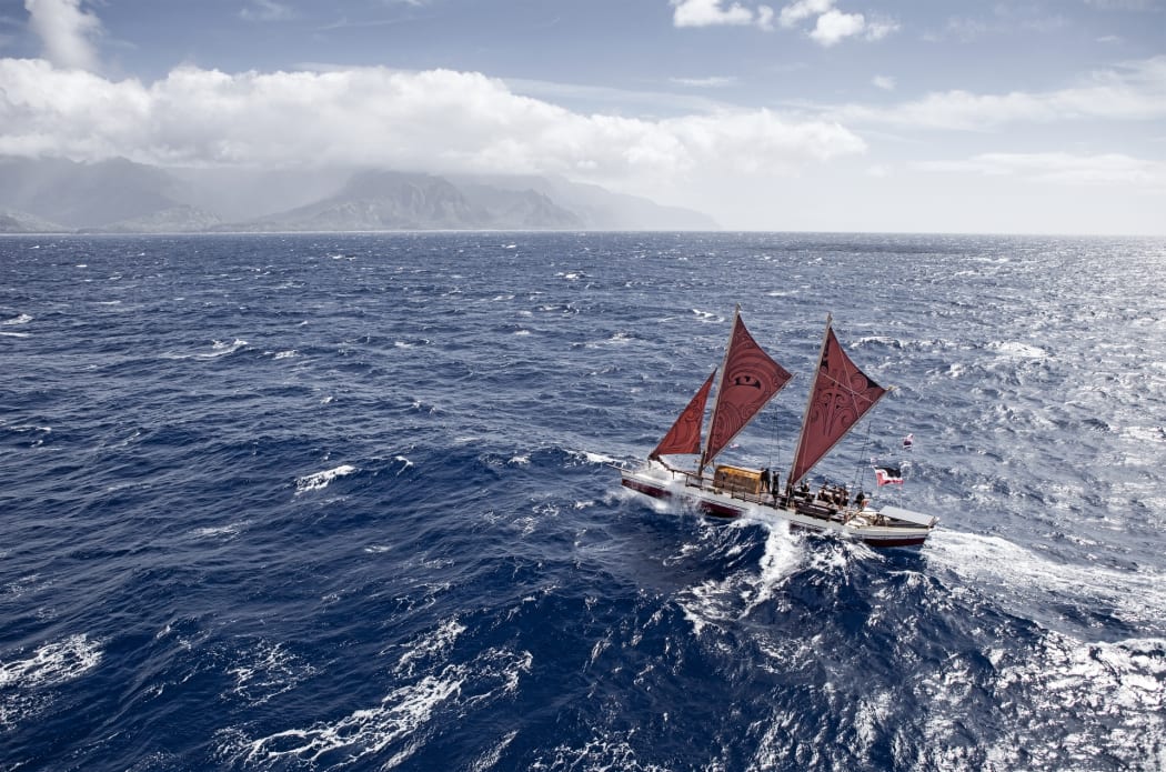 Vaka Moana on its voyage to Hawaii, Auckland and Tahiti in 2011.