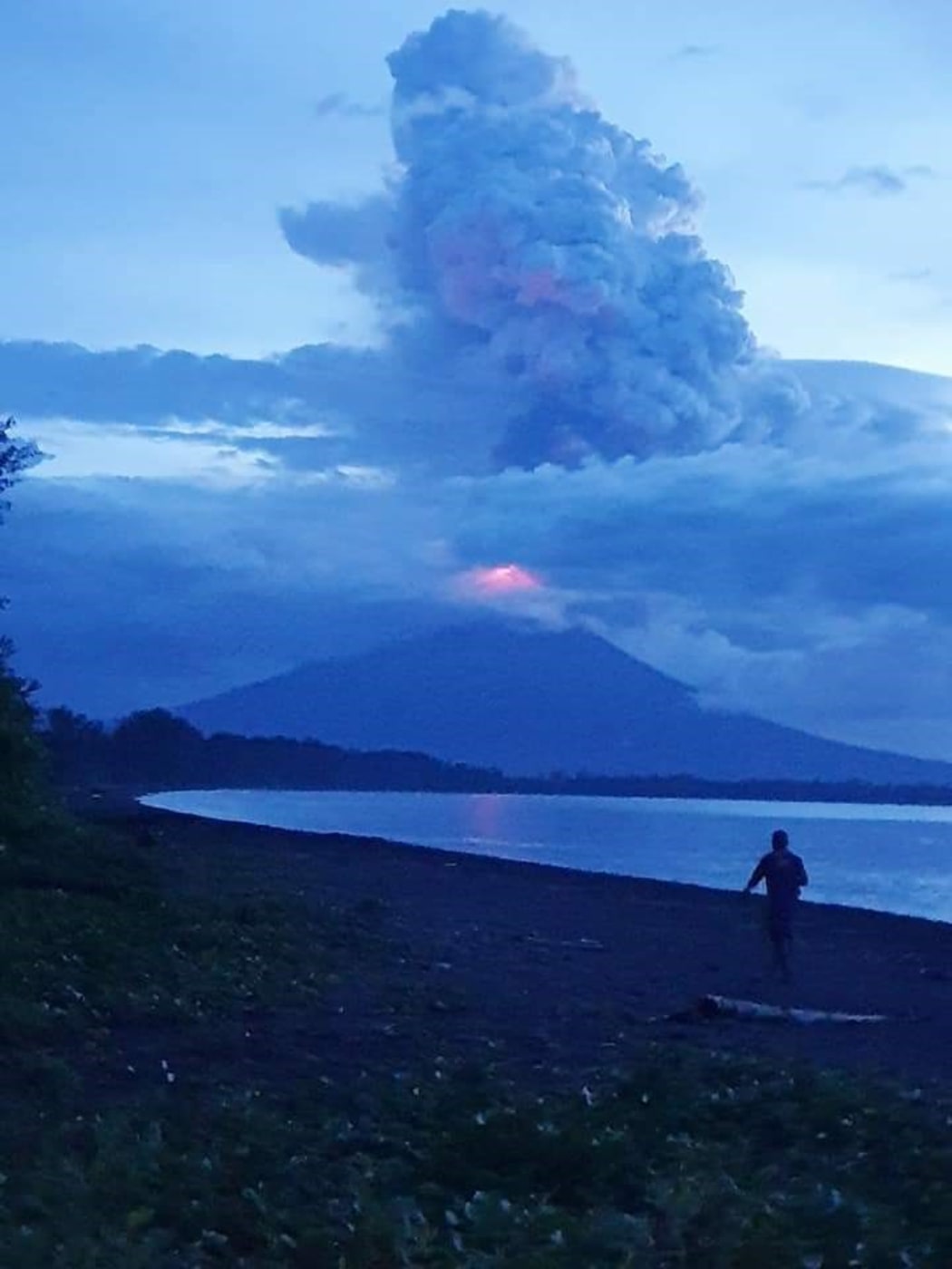 Mt Ulawun erupted again this week.