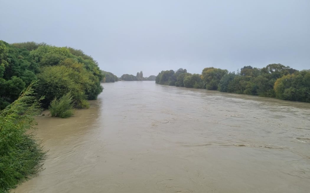 Flooding at Spring Creek on 12 April 2024. After the Wairau River peaked, the Marlborough Civil Defence withdrew an evacuation notice for around 70 households. The Wairau River from the Ferry Road Bridge.