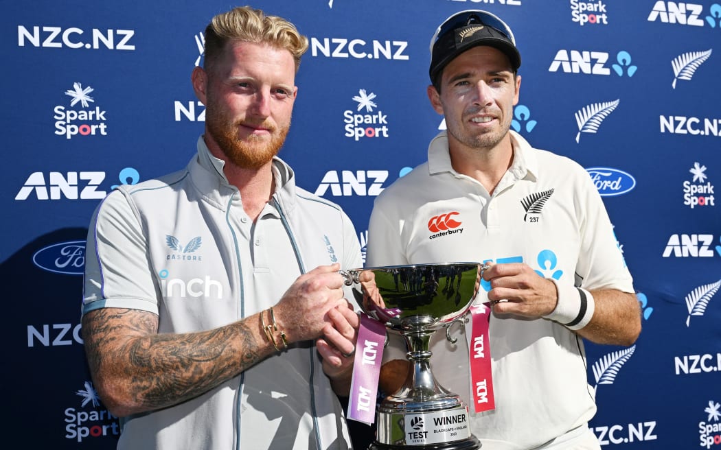 England captain Ben Stokes (left) and New Zealand skipper Tim Southee share the spoils after the series was drawn 1-all.