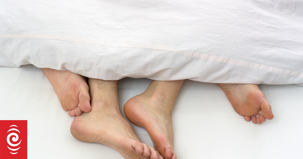 Por qué el «divorcio durante el sueño» es tendencia entre las parejas y cómo puede salvar su relación