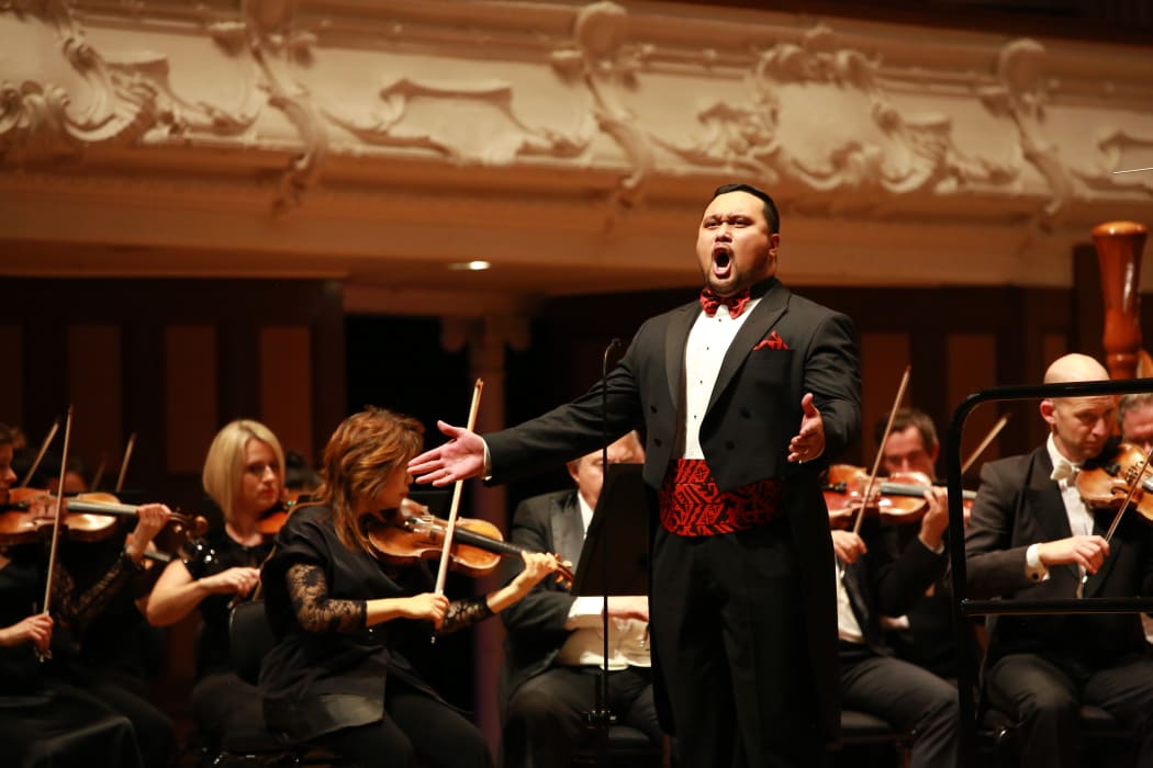 Joel Amosa singing at the 2018 Lexus Song Quest