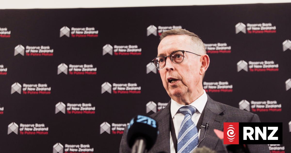 Reserve Bank chair Neil Quigley resigns with immediate effect | RNZ