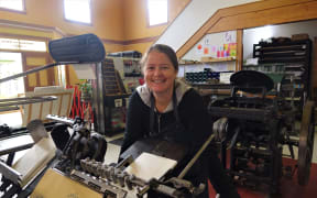 Renee Hadlow Nelson printing press