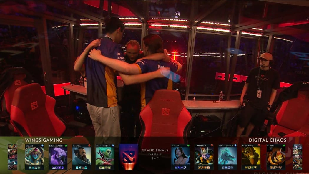 Team DC huddle up ahead of the fourth match, knowing a loss here would mean second place, and a win would mean one last hurrah.