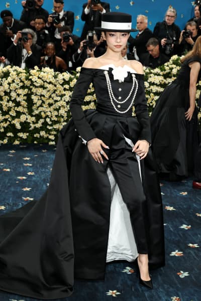 Jennie attends the 2025 Met Gala Celebrating "Superfine: Tailoring Black Style" at Metropolitan Museum of Art on May 05, 2025 in New York City.