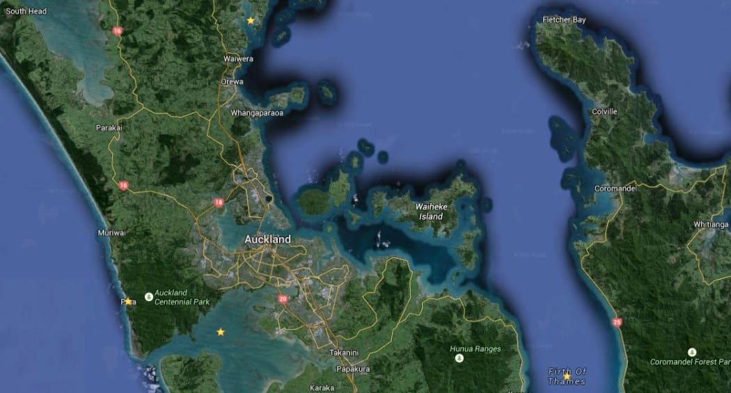The claim extends from the Mahurangi Peninsula to the Firth of Thames, across the Manukau Harbour and up to Piha (marked with yellow stars).