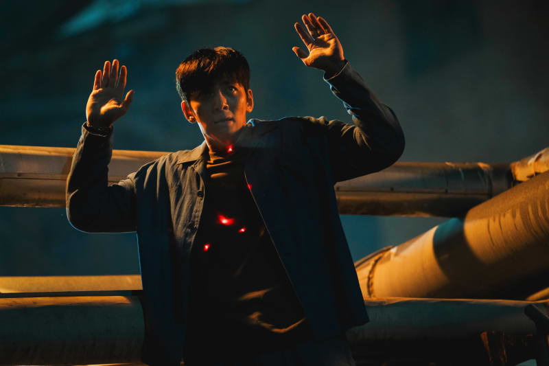 Ji Chang-wook in the Disney+ thriller The Manipulated.