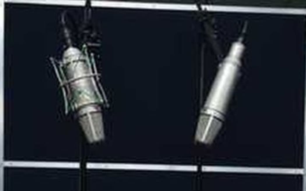 Radio microphones