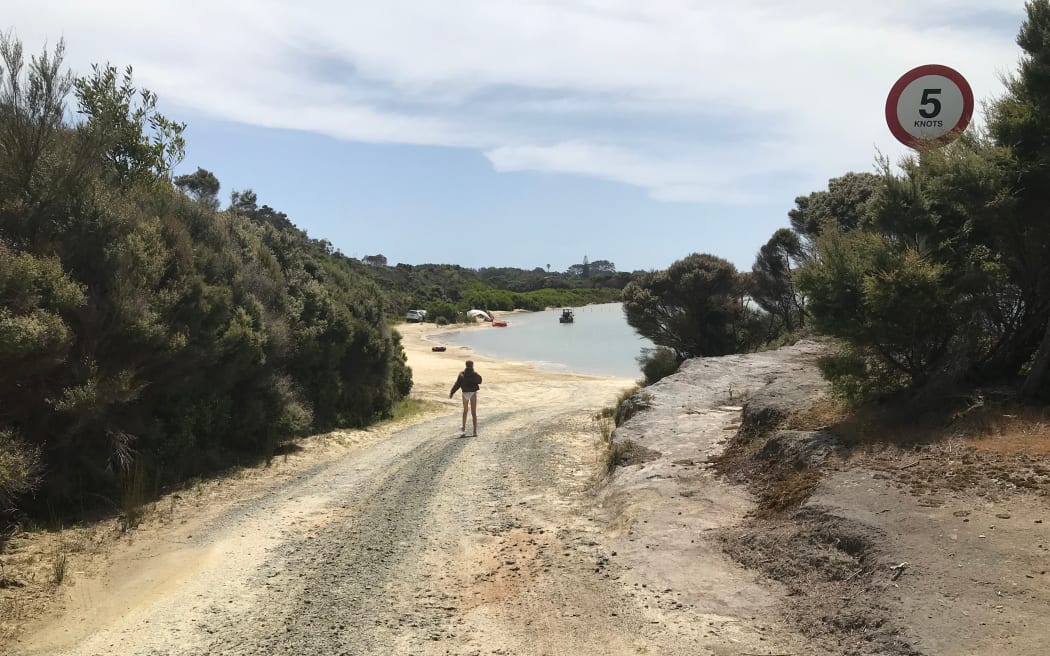 Lake Taharoa boat ramp.