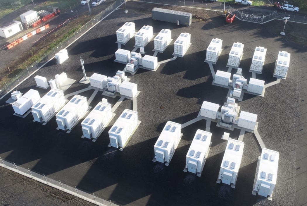 WEL Networks' new battery storage system near Huntly.