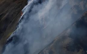 A controlled burn on Ben Lomond  breached its containment line, 9 September 2020.