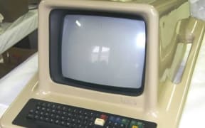 1992.2 Poly 1 Computer.