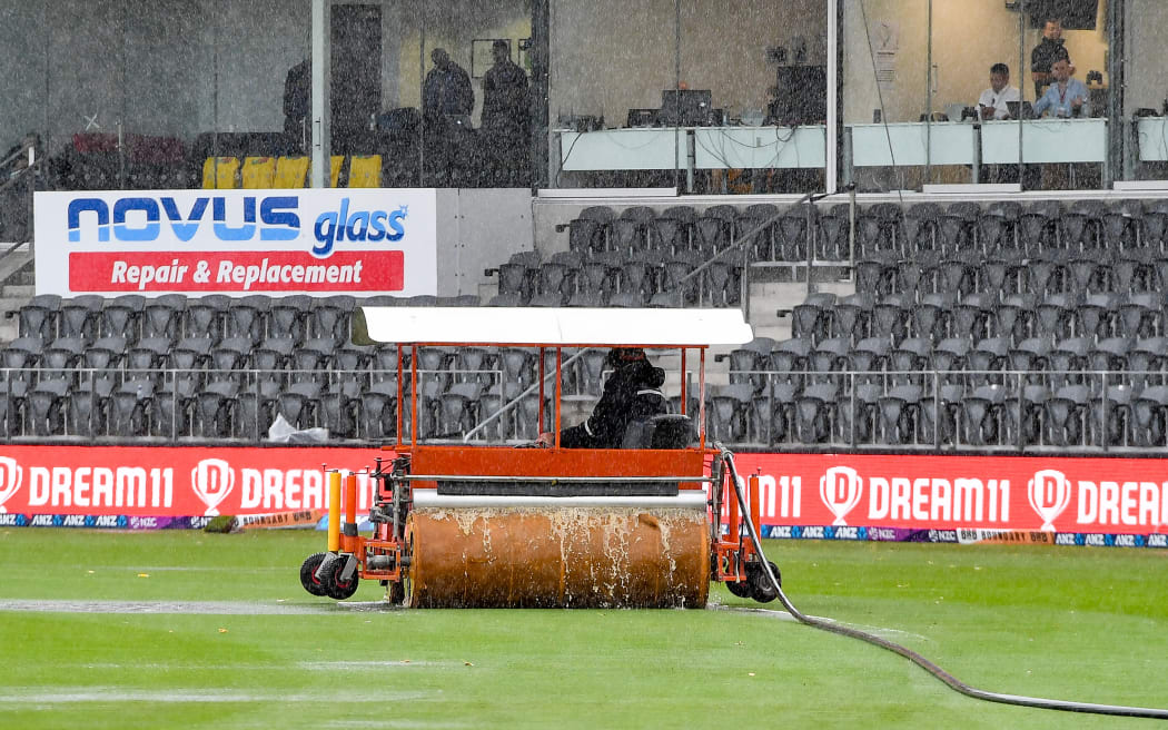 Rain during the second ODI cricket match, Black Caps vs Sri lanka, at Hagley Oval, Christchurch