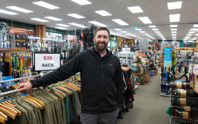 Hunting and Fishing Kerikeri owner Byron Smith wants retailers to have greater powers to detain shoplifters until police arrive.