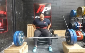 Former New Zealand discus star Siositina Hakeai is looking to snatch records in a new sport.