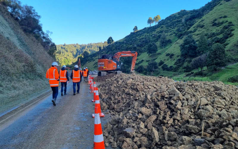 Awakino Gorge night closure reinforces need for alternative route ...