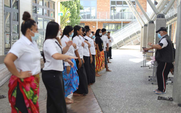 Avondale College students practice for Polyfest
