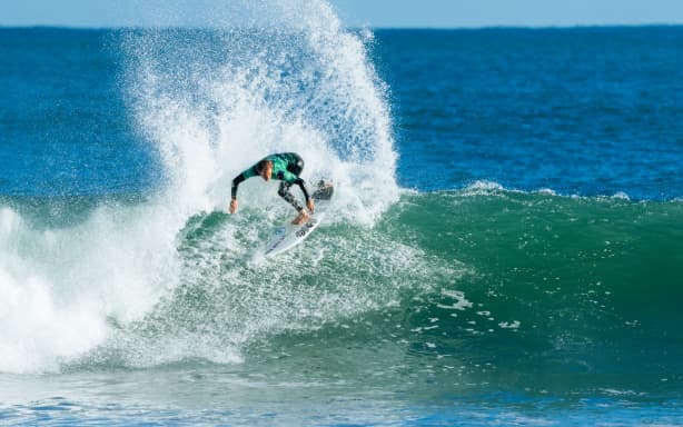 World Surf League: A beginner's guide to the event in Raglan | RNZ