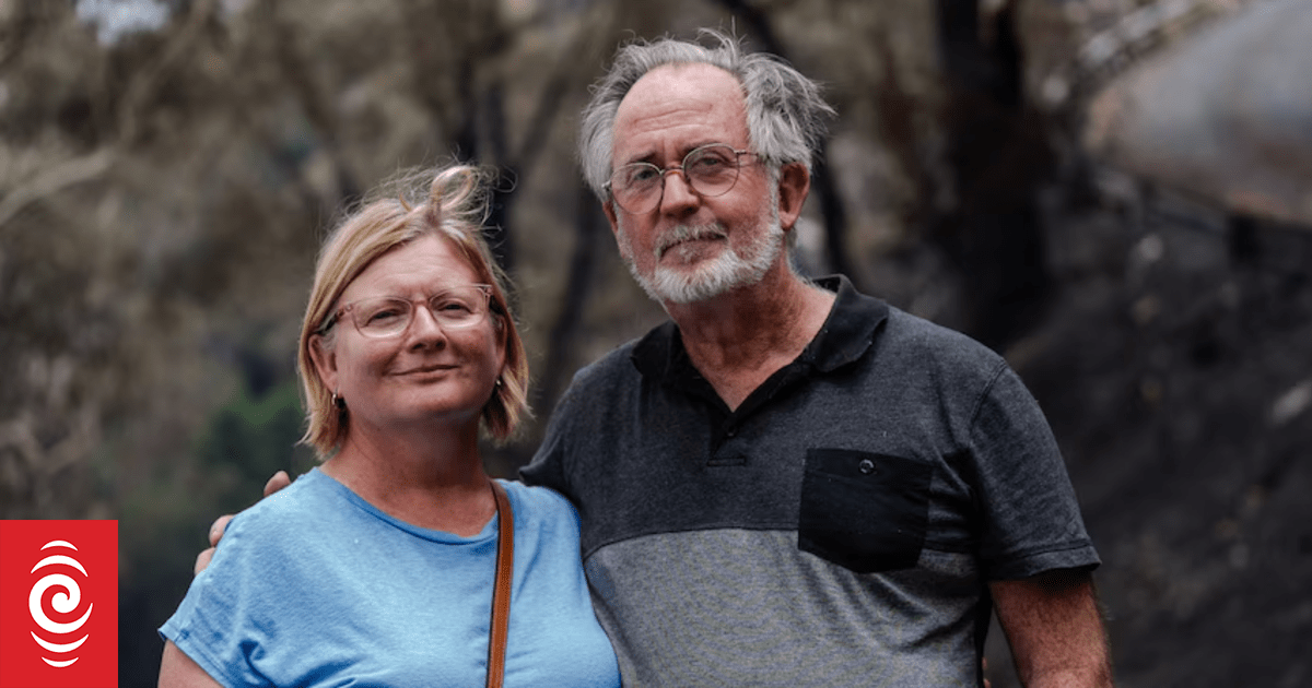 Devastated families grapple with ferocity of NSW Central Coast bushfires
