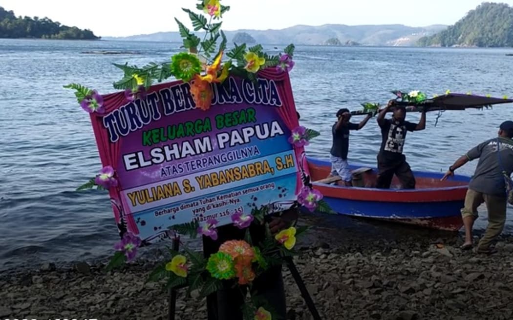 Tribute paid to Papuan human rights defender Yuliana Yabansabra as she was buried in her village of Kendate, near Depapre in Papua, 22 August, 2020.
