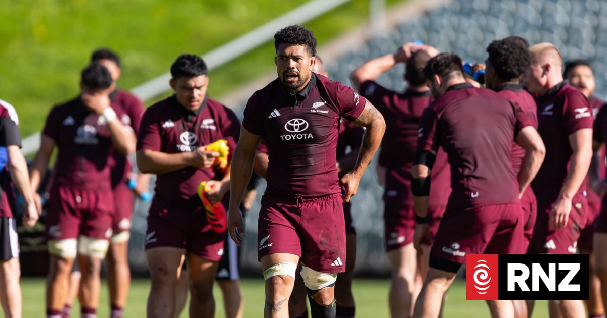 Eight Pasifika heritage players named in All Blacks season opener against France