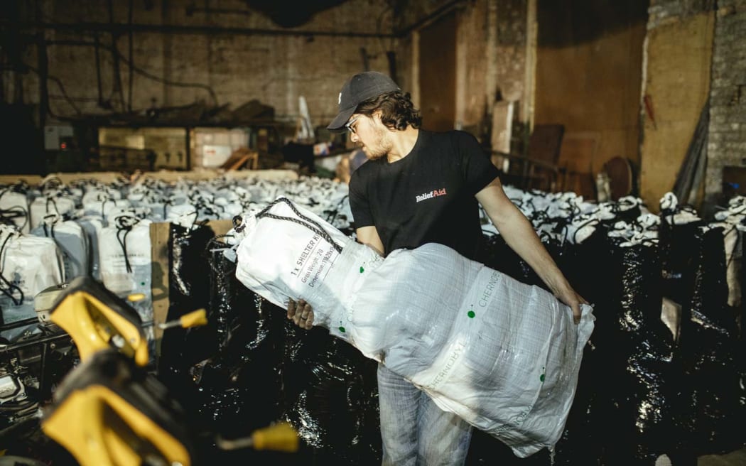 Shelterbox/Relief Aid/Ukraine