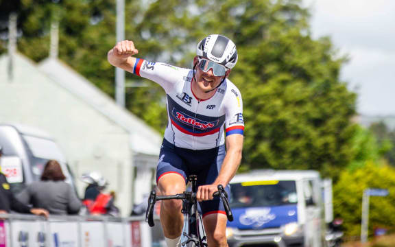 Cyclist Michael Vink on the Tour of Southland.