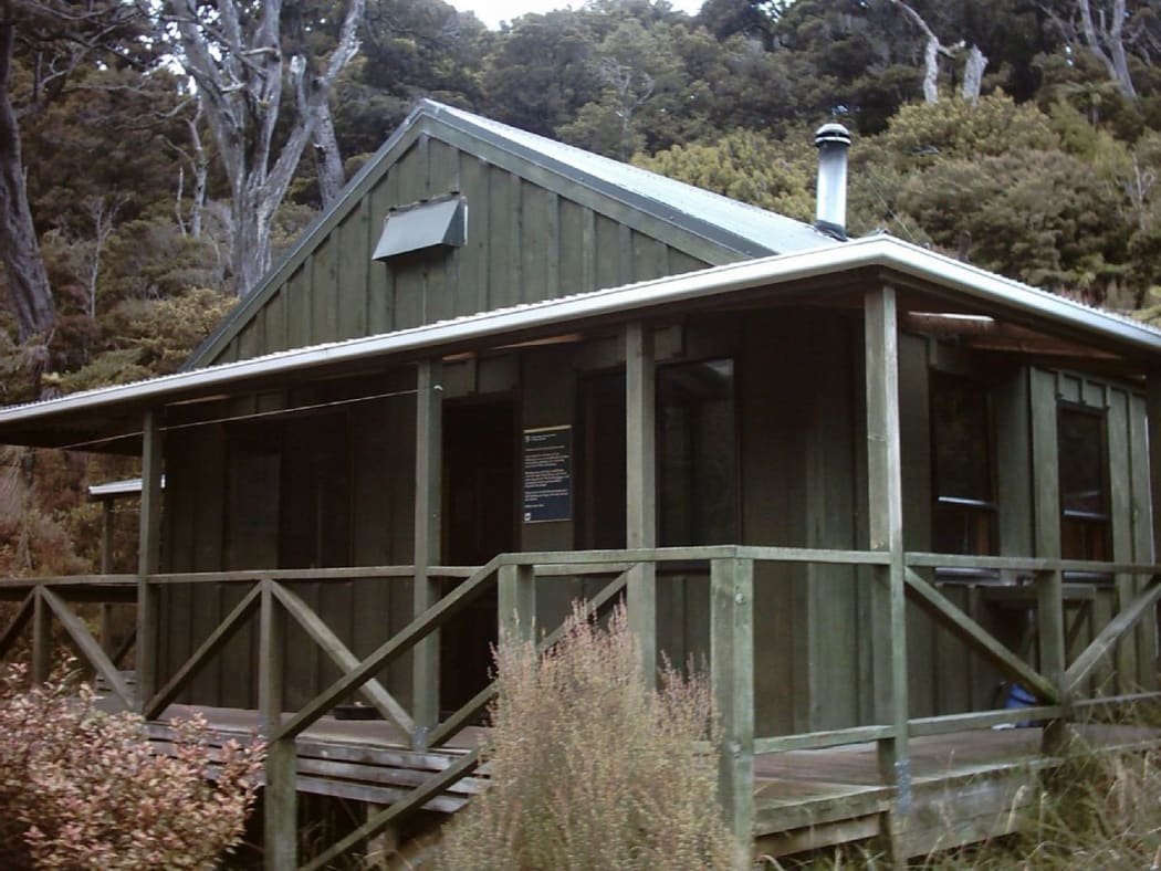DOC hut on the Rakiura Track